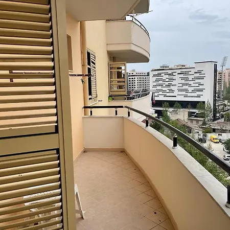 Leo Apartament Daire
