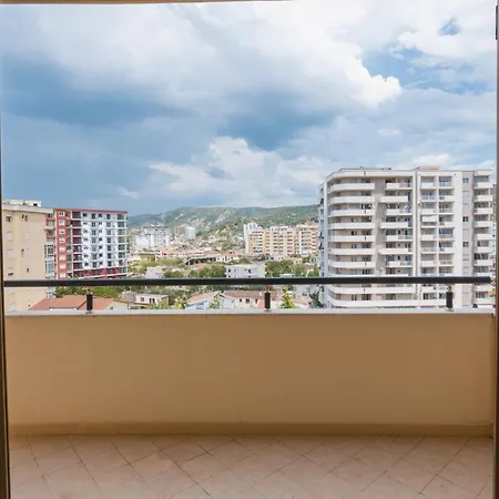 Lejlighed Leo Apartament