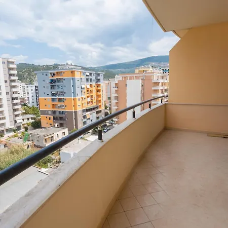 Leo Apartament *